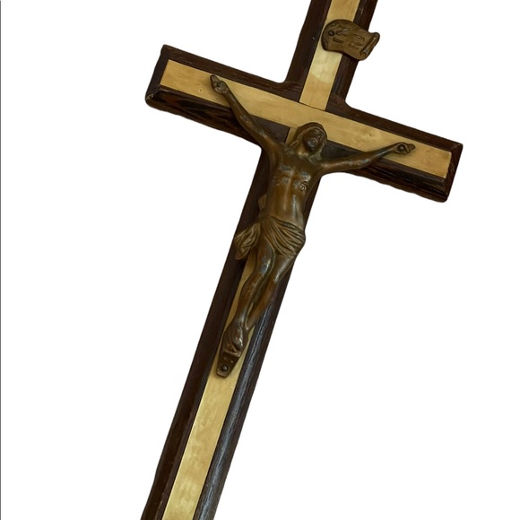 Vintage Crucifix Faux Mother of Pearl France - Stunning wood 1950s Wall … - Picture 4 of 6